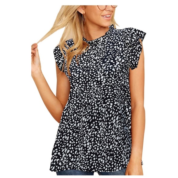 Women's Tops (3 total) - Picture 3 of 8